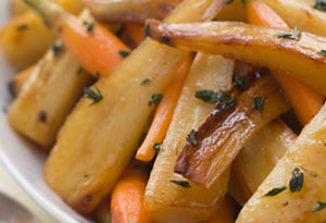 arugala salad with carrots and parsnips